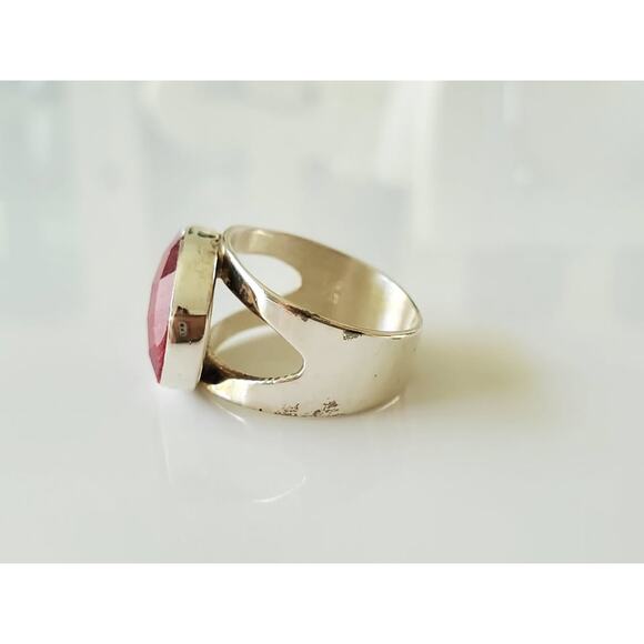 Sterling Silver East West Ruby Ring - Picture 3 of 6